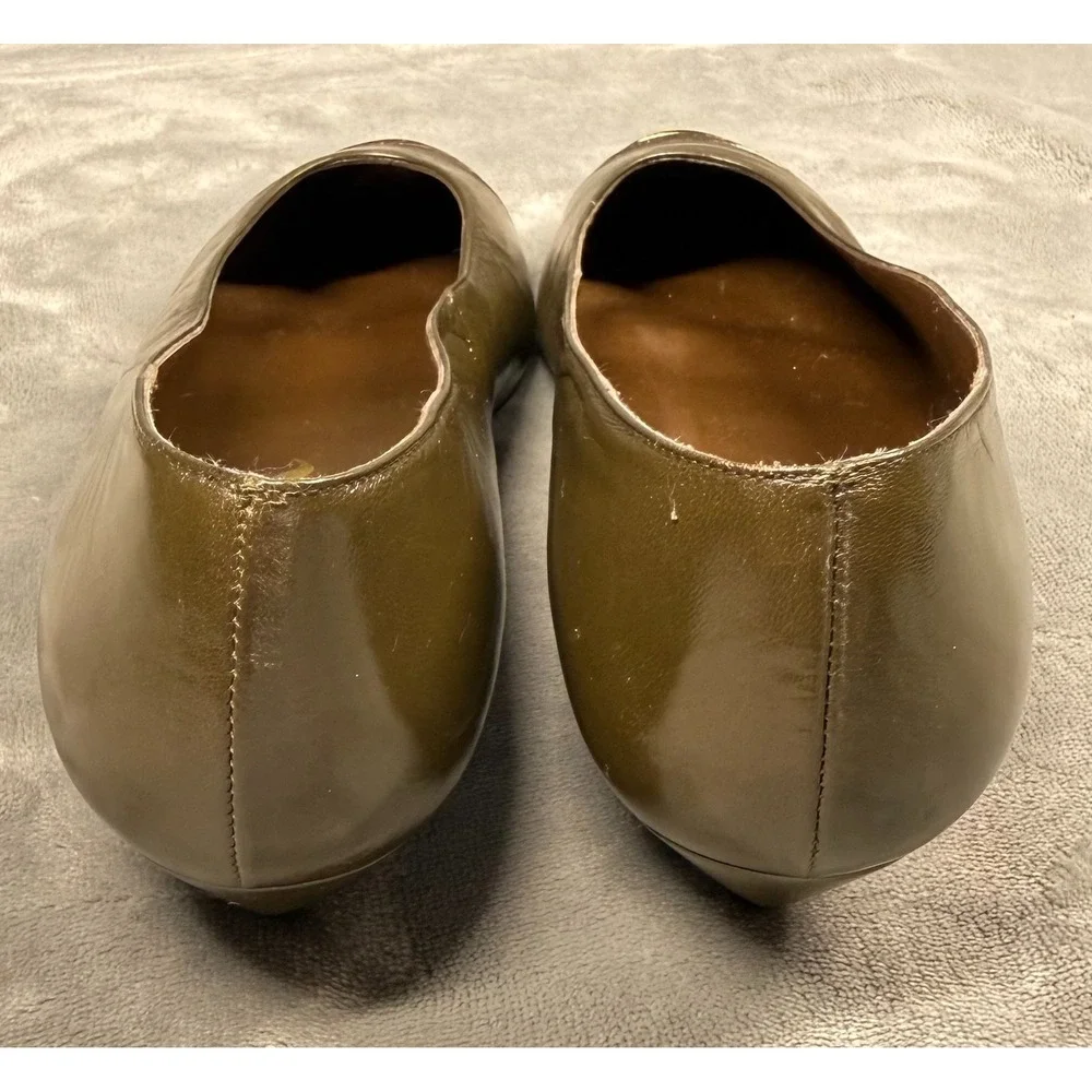 Nina Flats Womens 8.5 N Olive Green Gold Cap Toe Patent Leather Made in Spain